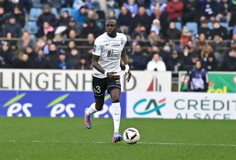 Montpellier Issiaga Sylla Demarre Par Une Dafaite Sportsguin Ens