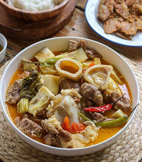 Kansi is warm 'comfort in a bowl' — Getaway.PH