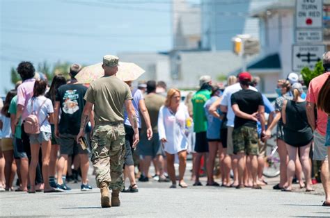 Dvids Images Delaware National Guard Tests For Covid At Dewey