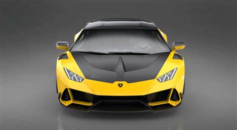 Full Carbon Fiber Lamborghini Huracán EVO revealed