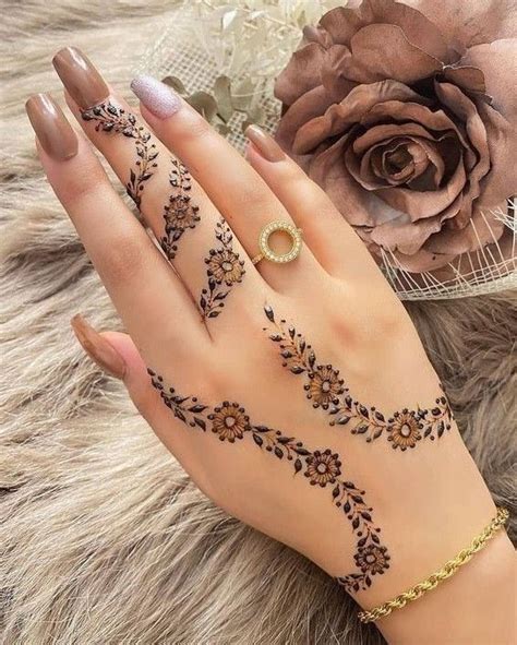 50 Timeless Allure Of Henna Designs Contemporary Beauty I Take You