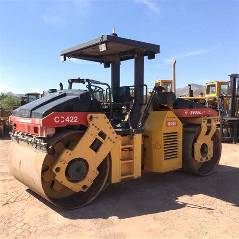 Vibrocompactador Caterpillar Cs E Maquinaria San Marcos