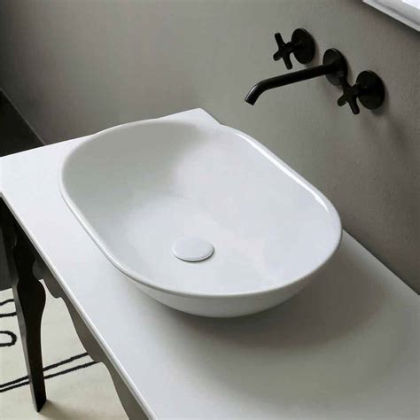 Lavabo En Céramique De Design Moderne Dappui Fait En Italie