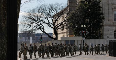 Two National Guard pulled from inauguration duty after vetting-U.S. officials | Reuters