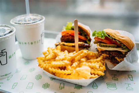 12 Best Shake Shack Burgers, Ranked - Shopfood.com