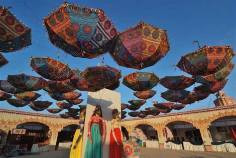 Gujarat's Tent City Kutch To Reopen To Tourists Before Diwali On Nov 12 | Curly Tales