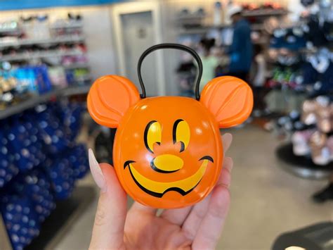 Pluto's Pumpkin Pursuit Debuts at EPCOT for Halloween 2022 - WDW News Today