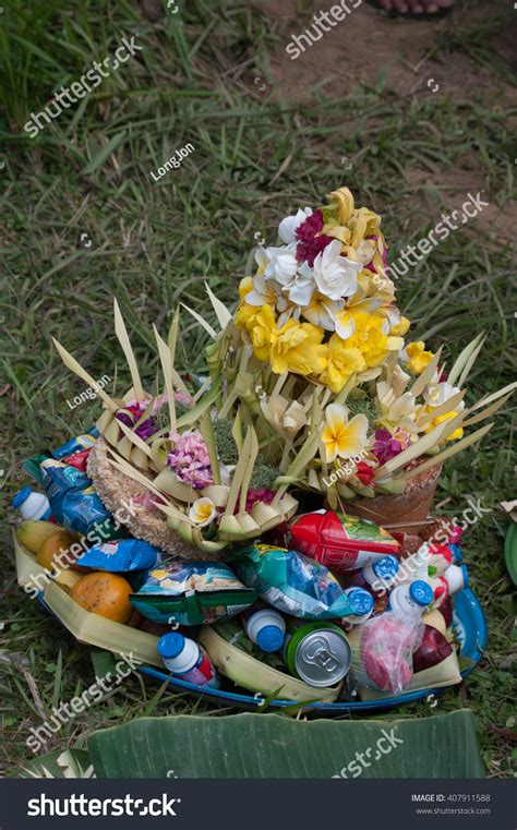 Carang Balinese Offerings Gods Stock Photo 407911588 Shutterstock