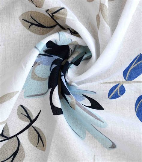 Cotton Blue Flower Print Fabric Fc Oa Dinesh Exports