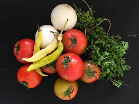 Ensalada De Tomate Con Cebolla Confieso Que Cocino