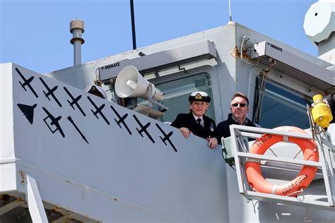 Hms Diamond Destr Ier Da Marinha Real Retorna Do Mar Vermelho