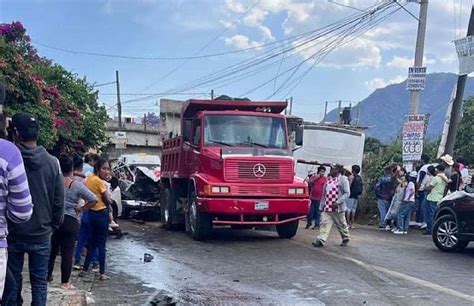 Tragedia En Malinalco Accidente De Peregrinos Michoacanos Deja Muertos