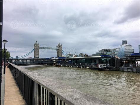 A view of Tower Bridge in London 8731631 Stock Photo at Vecteezy