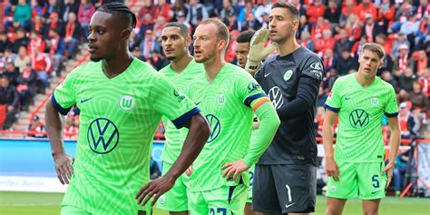 Transfers Beim Vfl Wolfsburg Wer Kommt Wer Geht Wer Bleibt