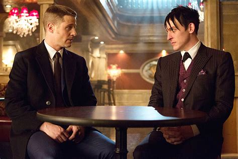 'Gotham' "Welcome Back, Jim Gordon" Photos