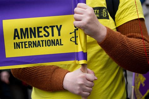 Laporan Tahunan 2021 Amnesty International Ham Di Bawah Tekanan