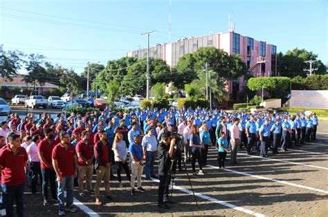 Polic A Nacional Rinde Homenaje A Leonel Rugama Radio Nicaragua