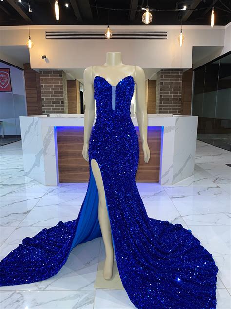 London Royal Blue Sweetheart Neckline Sequins Stretch Prom Dress P Shay Simone