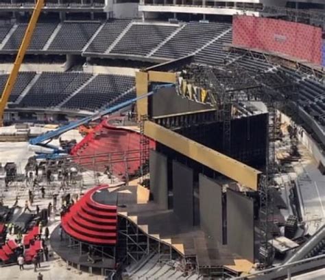 Photos: First Look At The WWE WrestleMania 39 Stage And Set ...