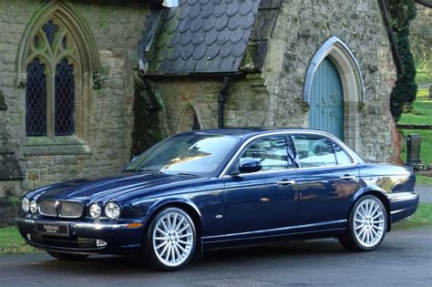 Jaguar Xj Sovereign Tdvi Saloon Dr