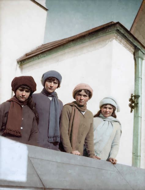 The Romanov Sisters: Anastasia, Tatiana, Olga, and Maria c.1913 : r ...