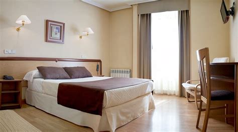 HOTEL MEDIODIA (AU$117): 2023 Prices & Reviews (Madrid, Spain) - Photos ...