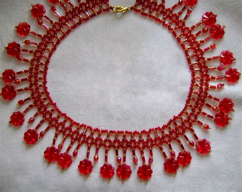 Free Pattern For Pretty Beaded Necklace Red Flowers Beads Magic