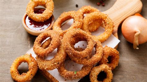 Fast Food Onion Rings Ranked Worst To Best Fry Sauce Dipping Sauce