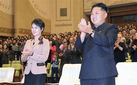 Kim Jong-un's wife (photos)-Even Dictators Have Wives - Venas News