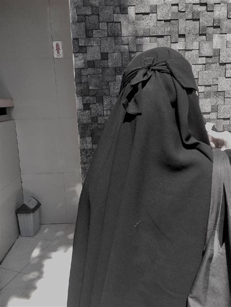 Pin Oleh Zecookie Di Niqab Di Gaya Hijab Fotografi Wanita