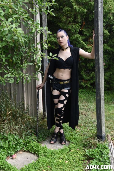 Lesbian Kira Burn Scissoring With Her Hot Goth GF Maddy McKenzie Photos