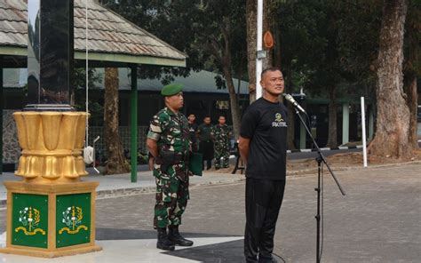 Gubernur Akademi Militer Pimpin Apel Olahraga Akademi Militer