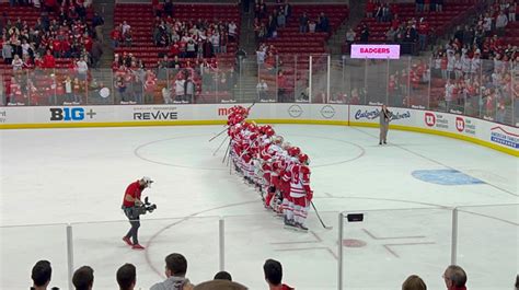 Wisconsin Badgers Hockey Kohl Center STADIUM REVIEW. — Pulltab Sports