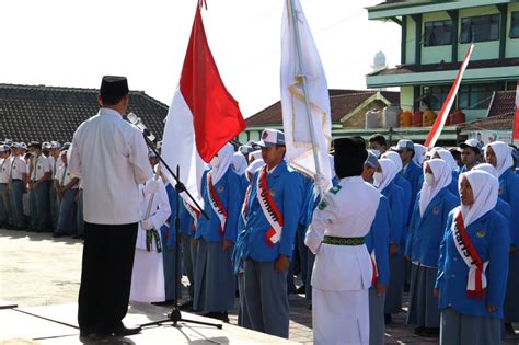 Man Kota Batu Pelantikan Pengurus Osis Periode Penuh Suka