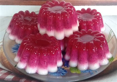 Resep Puding Buah Naga Lapis Susu Oleh Nining MamaLouis Cookpad