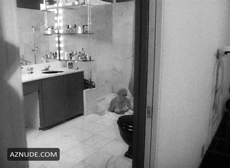 SHE MOB NUDE SCENES AZNude