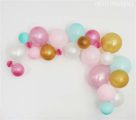 DIY Balloon Garland