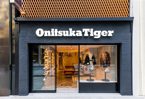 GINZA Onitsuka Tiger MAGAZINE