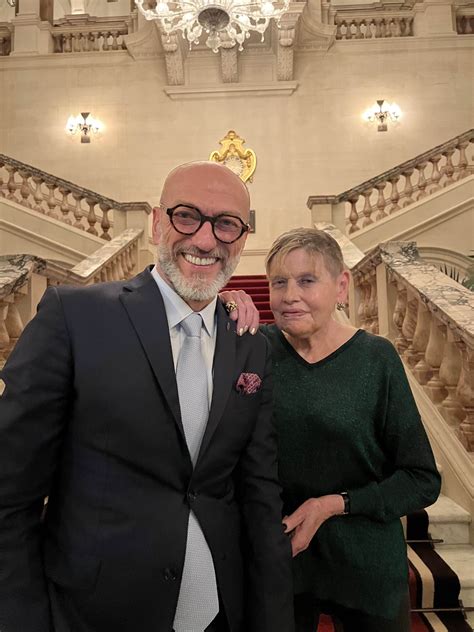 RAFFLES -1 - Girlahead Global