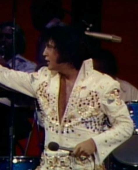 Elvis "Rehearsal Concert" | Elvis presley photos, Elvis aloha from hawaii, Elvis