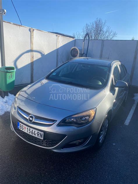 Opel Astra J Cdti Sports Tourer Polovni Automobili