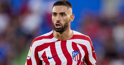 Barcelona Chief Offers Yannick Carrasco Transfer Update Football Espa A