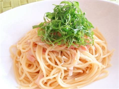 ＊しらすと青じその和風パスタ＊＆＊ピリ辛鶏肉照焼き丼＊ Non Box