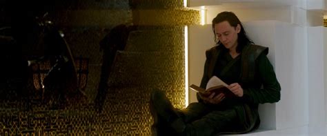 Pin Di Tainara Ara Jo Su Loki Tom Hiddleston