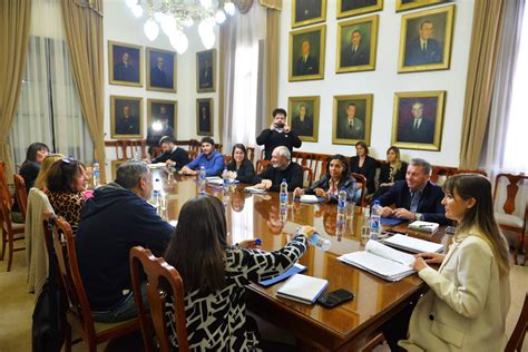 Vuelven A Reunirse Gremios Docentes Y Estatales Con Provincia Para