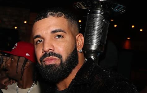 She S On Fire Drake Puts Hot Sauce In Condom To Stop Model From