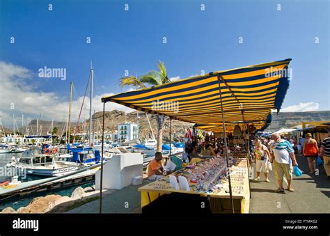 Puerto Mogan Market Stock Photos & Puerto Mogan Market Stock Images - Alamy