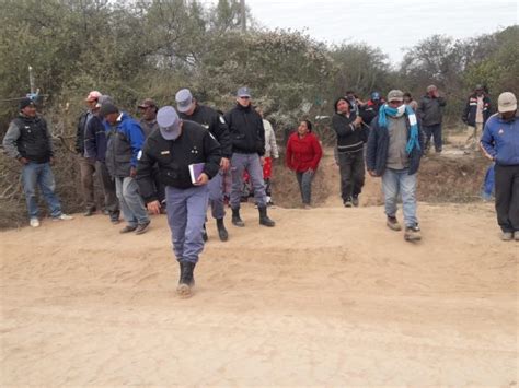 Originarios reclaman atención con un corte de ruta simbólico en el