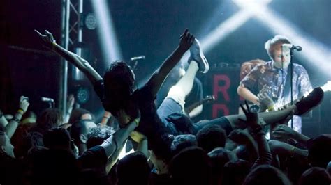 B365 Cum a fost la concertul ENTER SHIKARI în România GALERIE FOTO