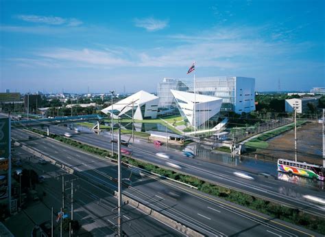 Bangkok University Diamond in Thailand by Architects 49 - Livin Spaces